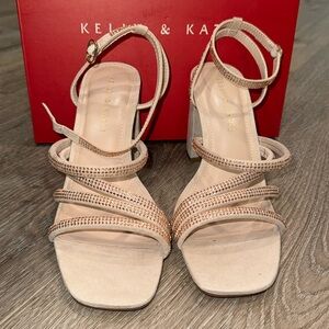 New block heels Nude